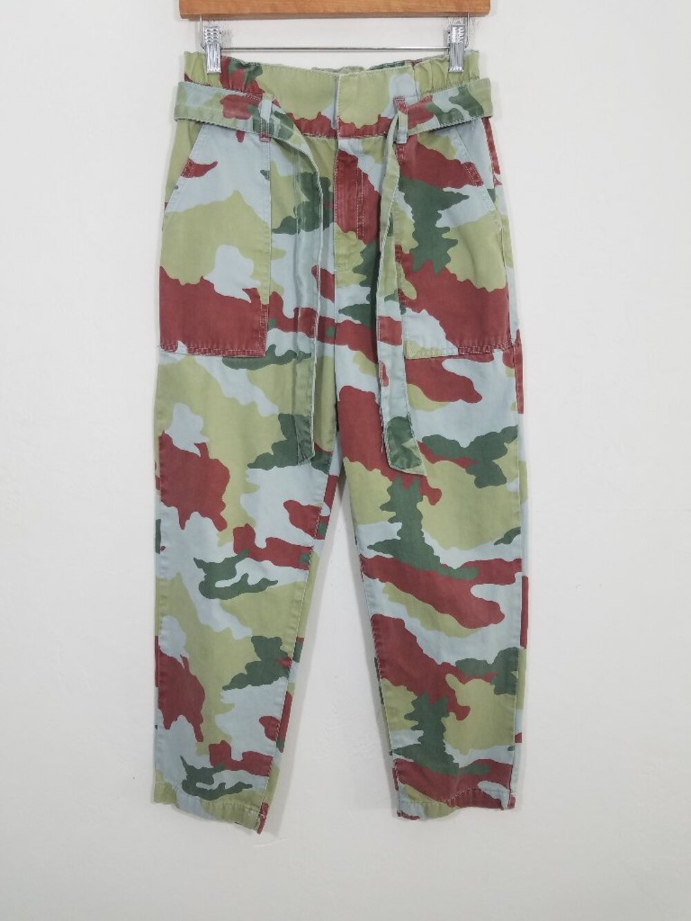 Zara Collection High Rise Camo Jeans Size 2